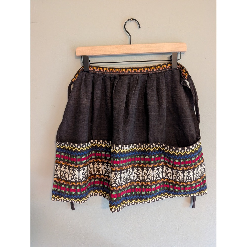 Vintage Hand Embroidered Folk Art Half Apron Brown Cotton Pockets Bird Motif